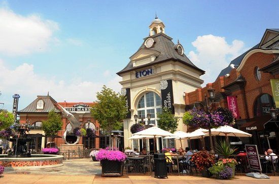 ETON Chagrin Blvd Shopping Center